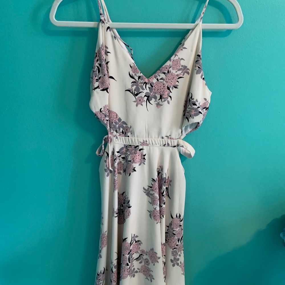 Side cut-out dress